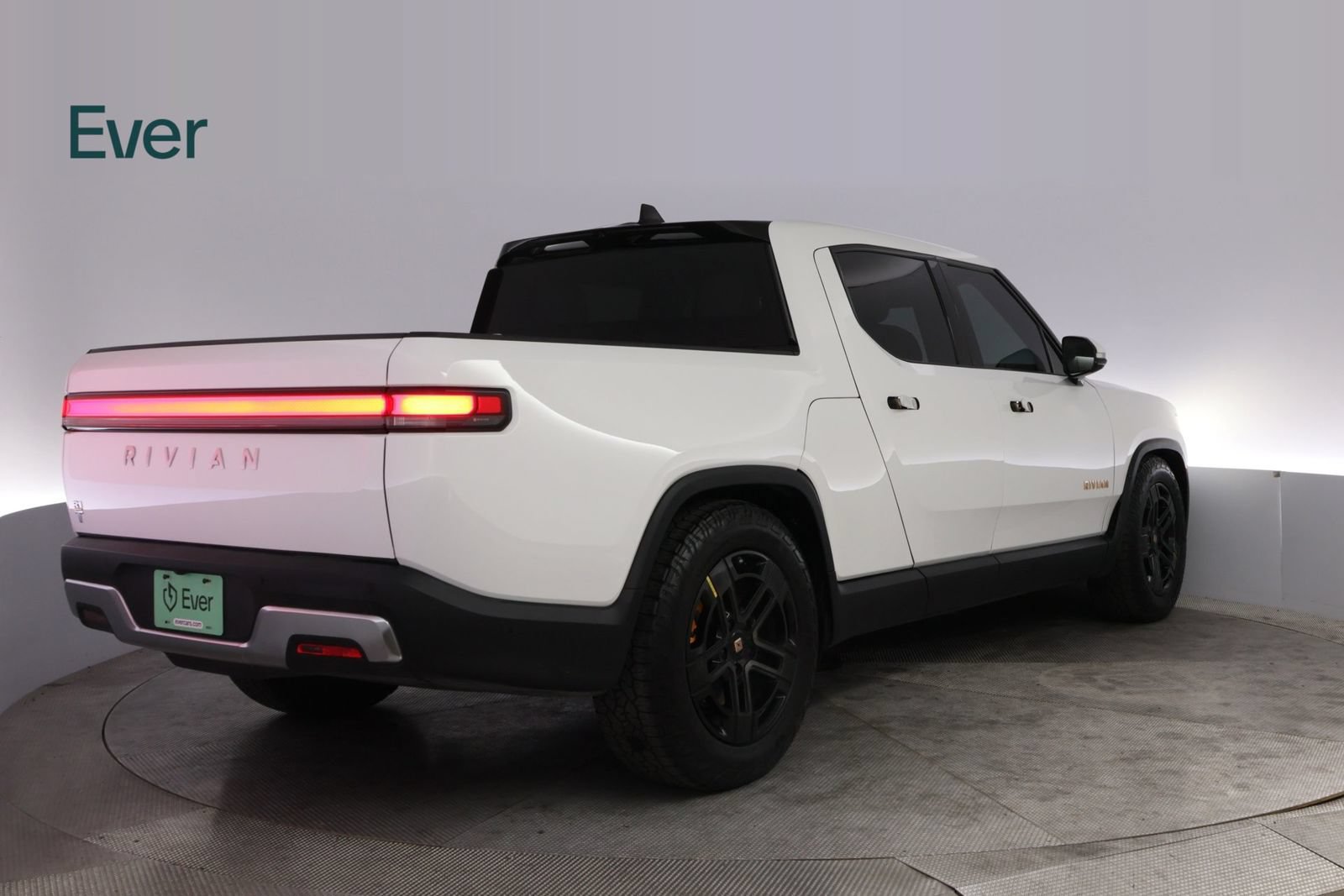 Used 2023 Rivian R1T Adventure Quad AWD/4WD image 3