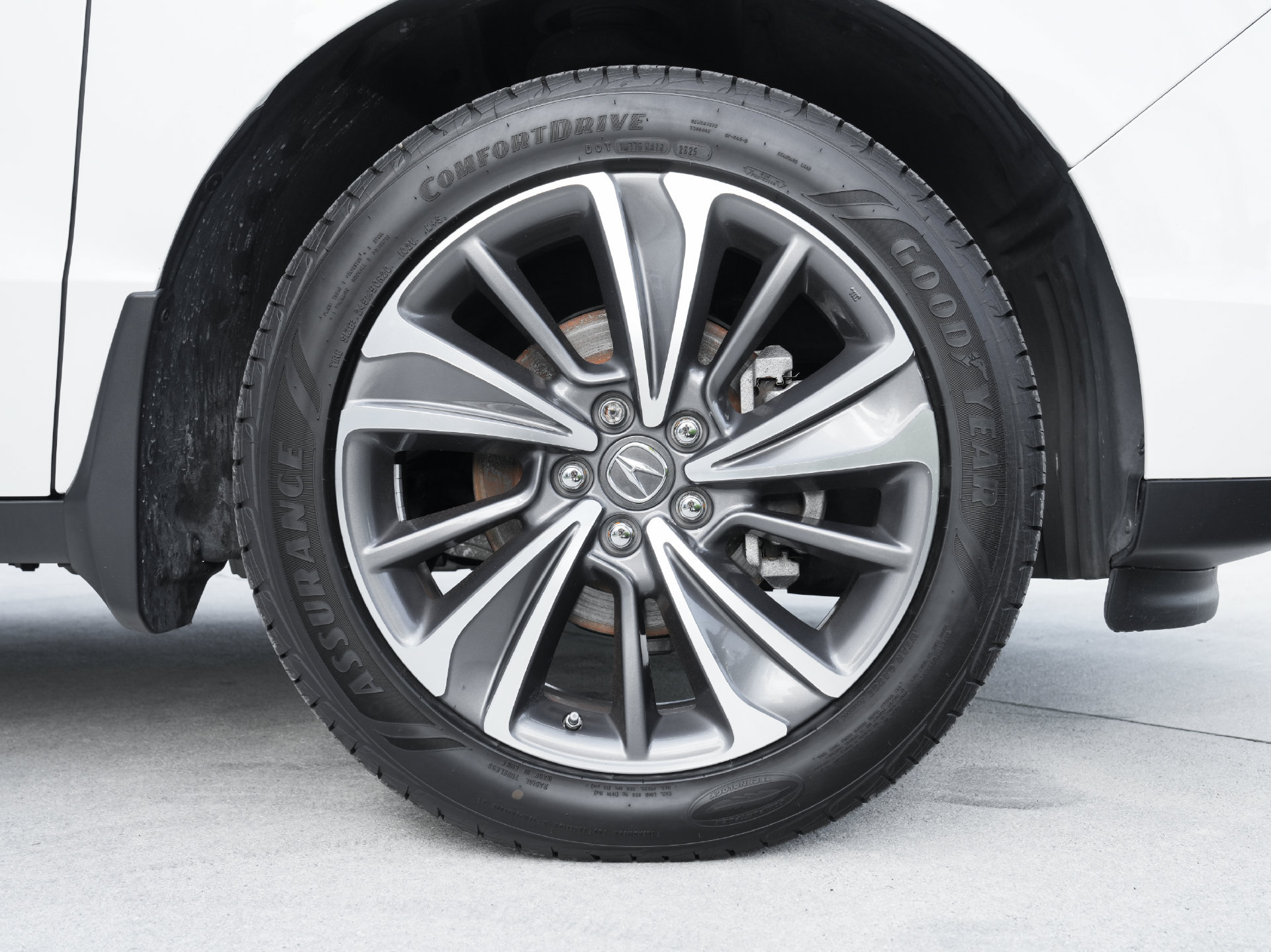 Used 2019 Acura MDX w/ Technology Package AWD/4WD image 32