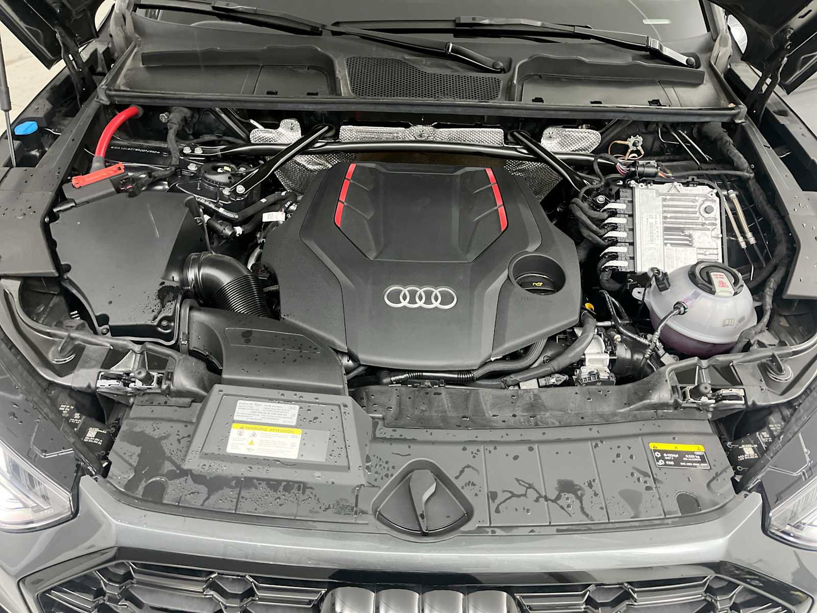 Used 2024 Audi SQ5 Premium Plus AWD/4WD image 24