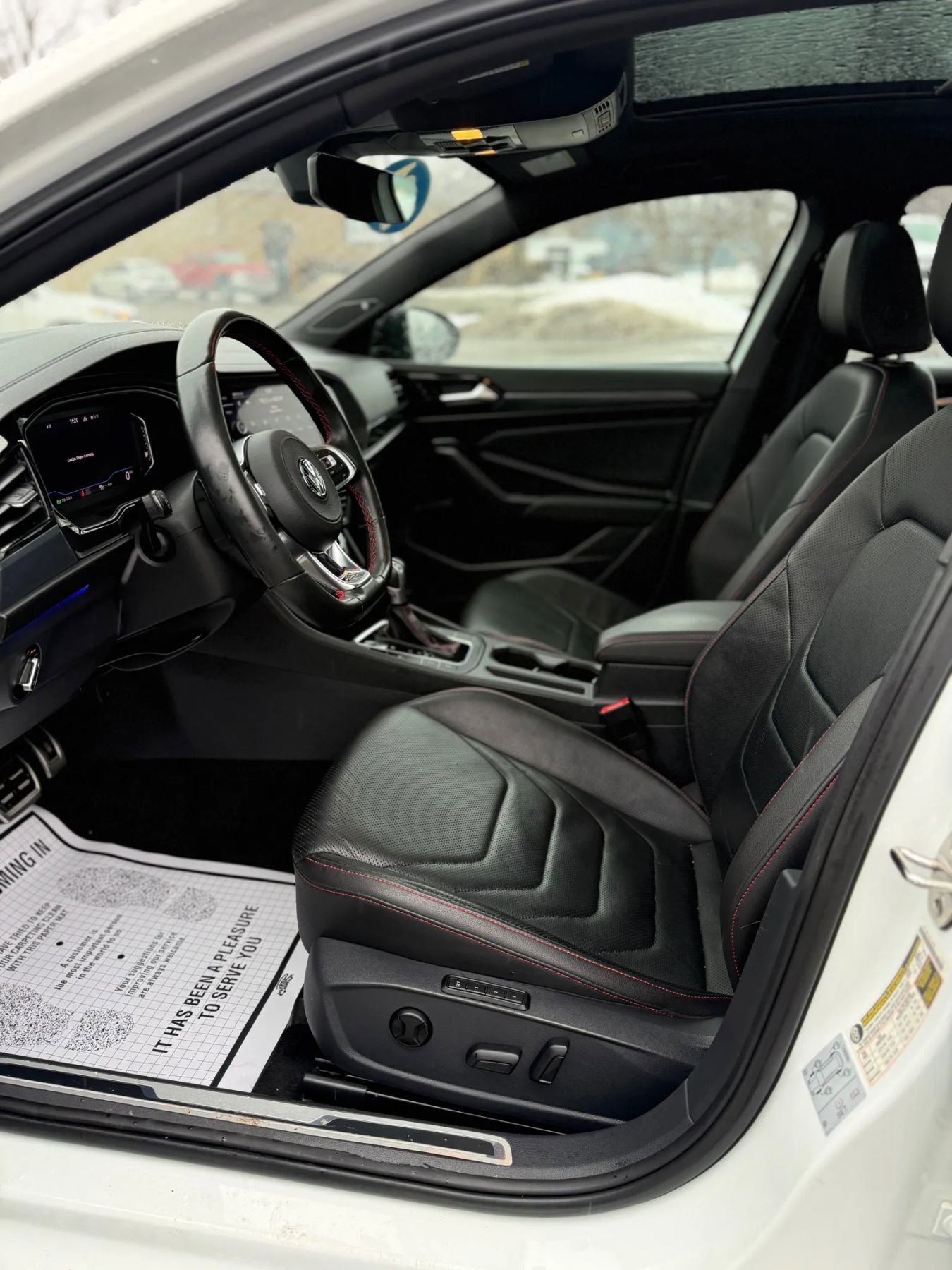 Used 2021 Volkswagen Jetta GLI Autobahn image 15