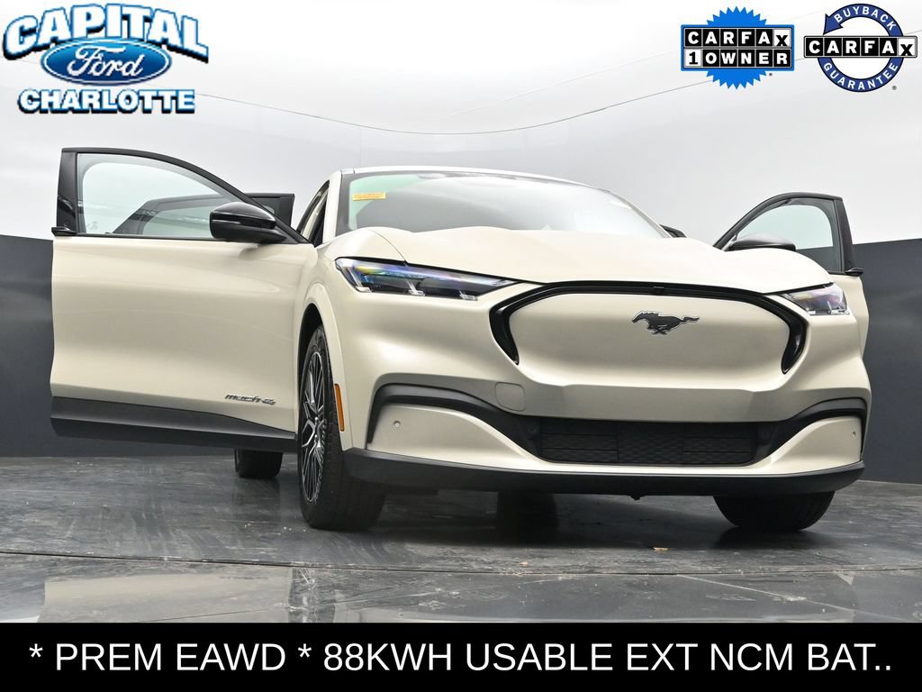 Used 2025 Ford Mustang Mach-E Premium AWD/4WD image 36