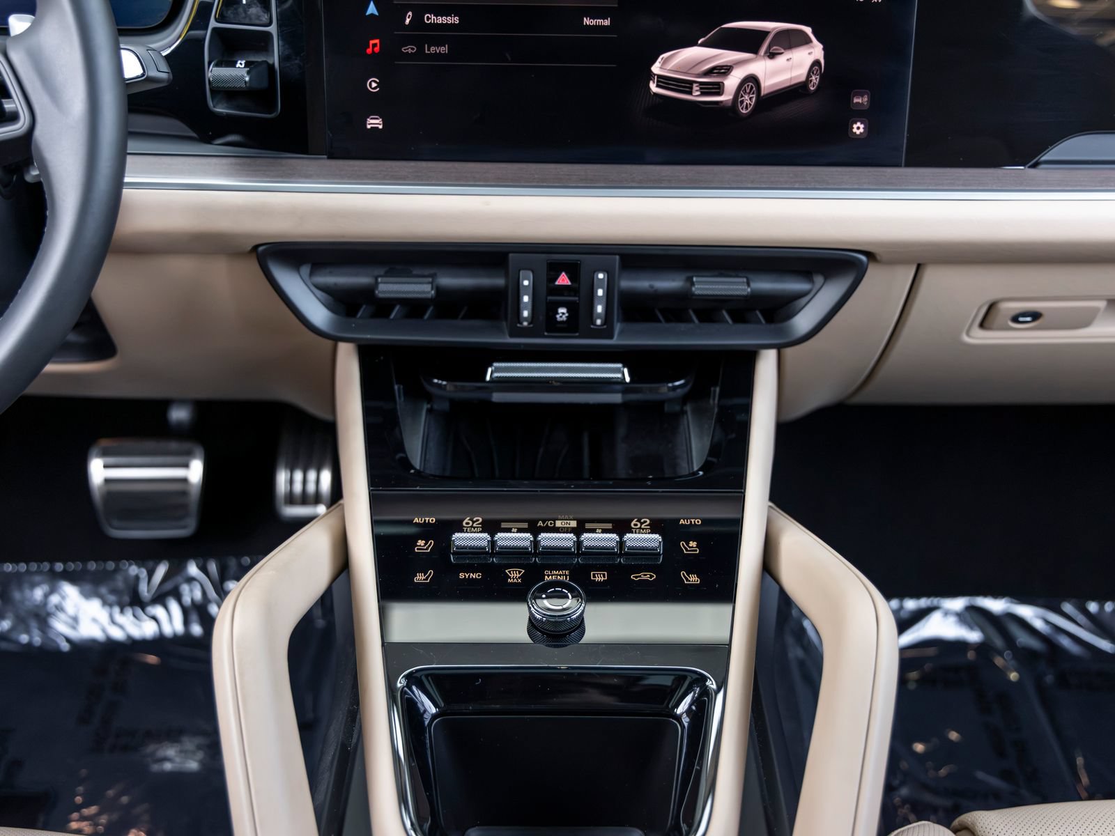 Certified 2025 Porsche Cayenne S AWD/4WD image 48