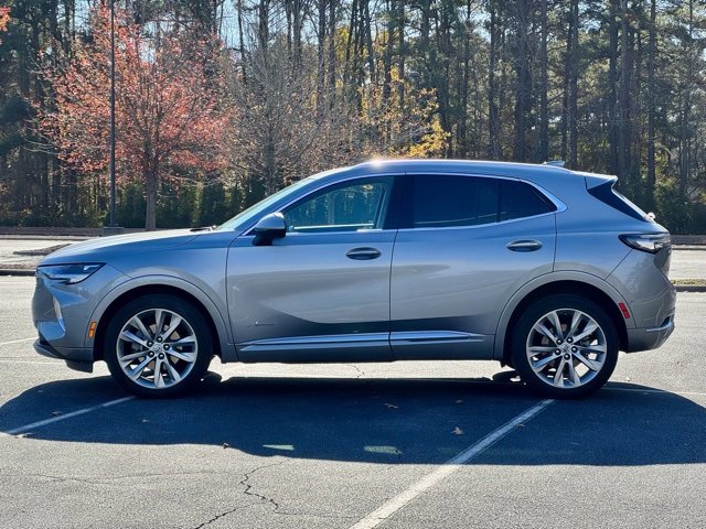 Used 2023 Buick Envision Avenir image 3