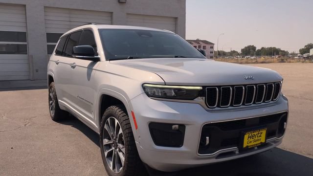 Used 2021 Jeep Grand Cherokee L Overland w/ Luxury Tech Group IV AWD/4WD image 4