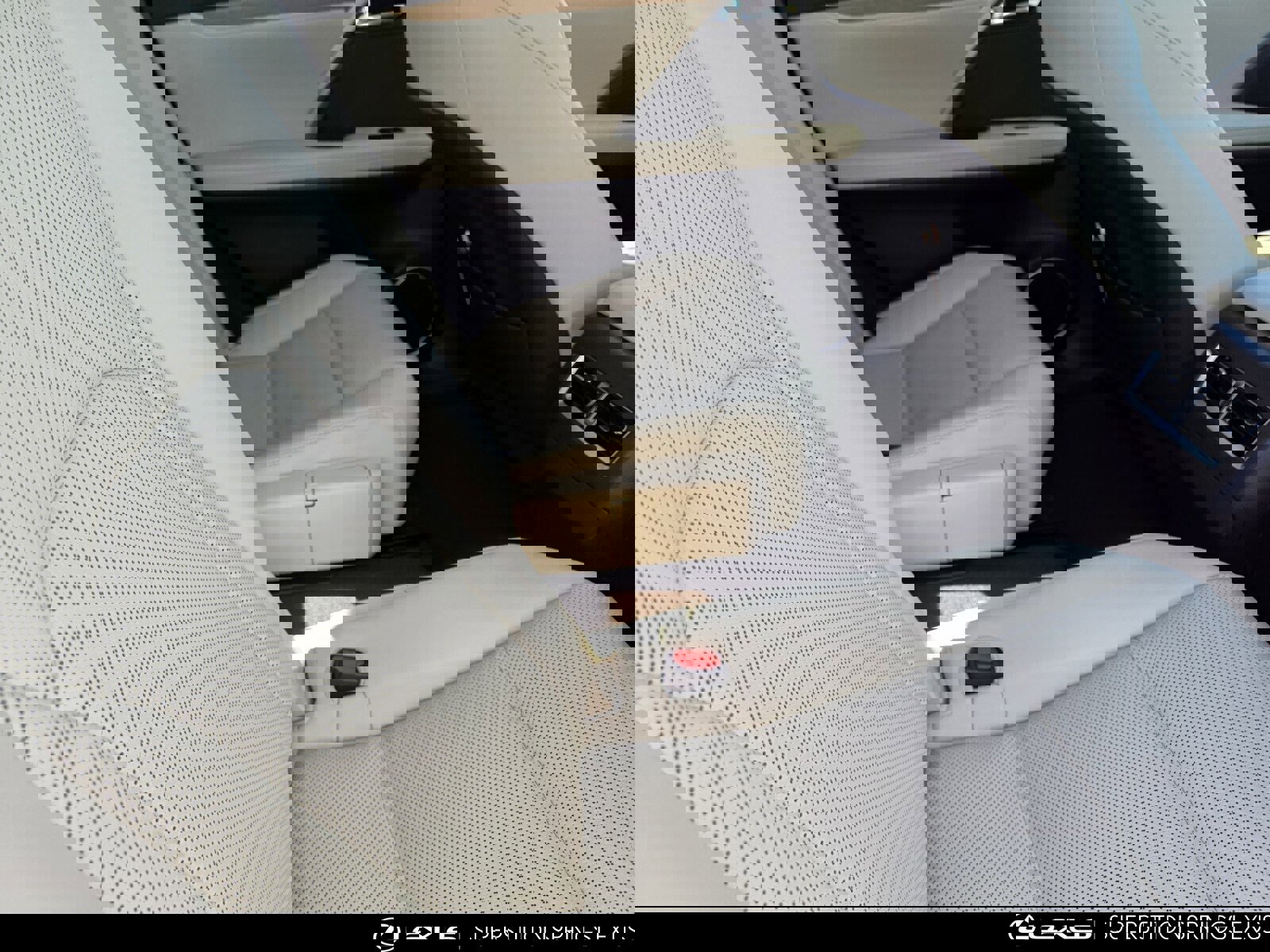 Certified 2020 Lexus RX 450hL AWD w/ Premium Package image 27