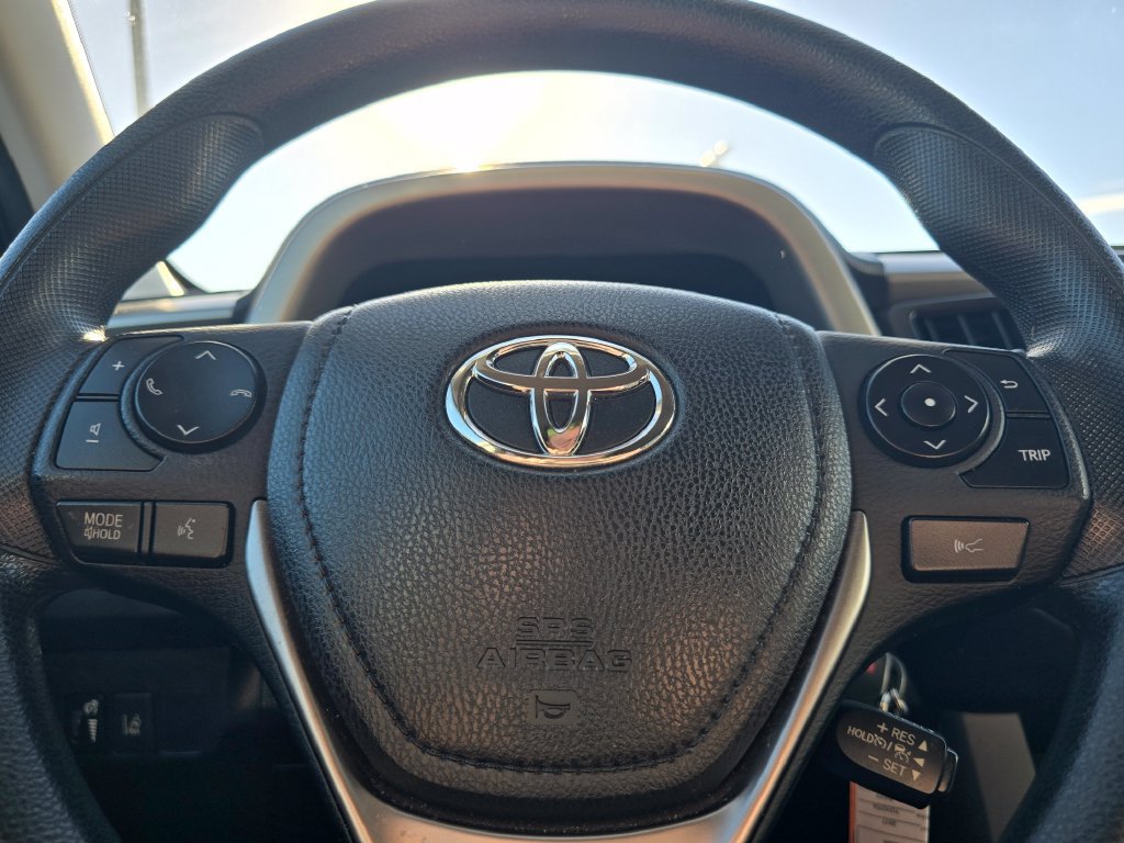 Used 2017 Toyota RAV4 LE w/ All Weather Liner Package AWD/4WD image 21