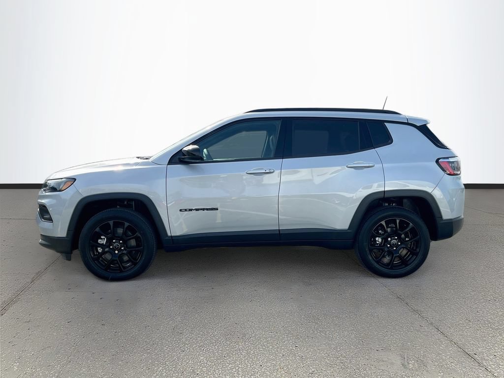 New 2026 Jeep Compass Latitude AWD/4WD image 4
