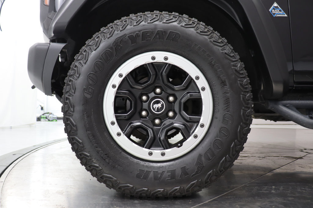 Used 2023 Ford Bronco Black Diamond w/ Sasquatch Package AWD/4WD image 39