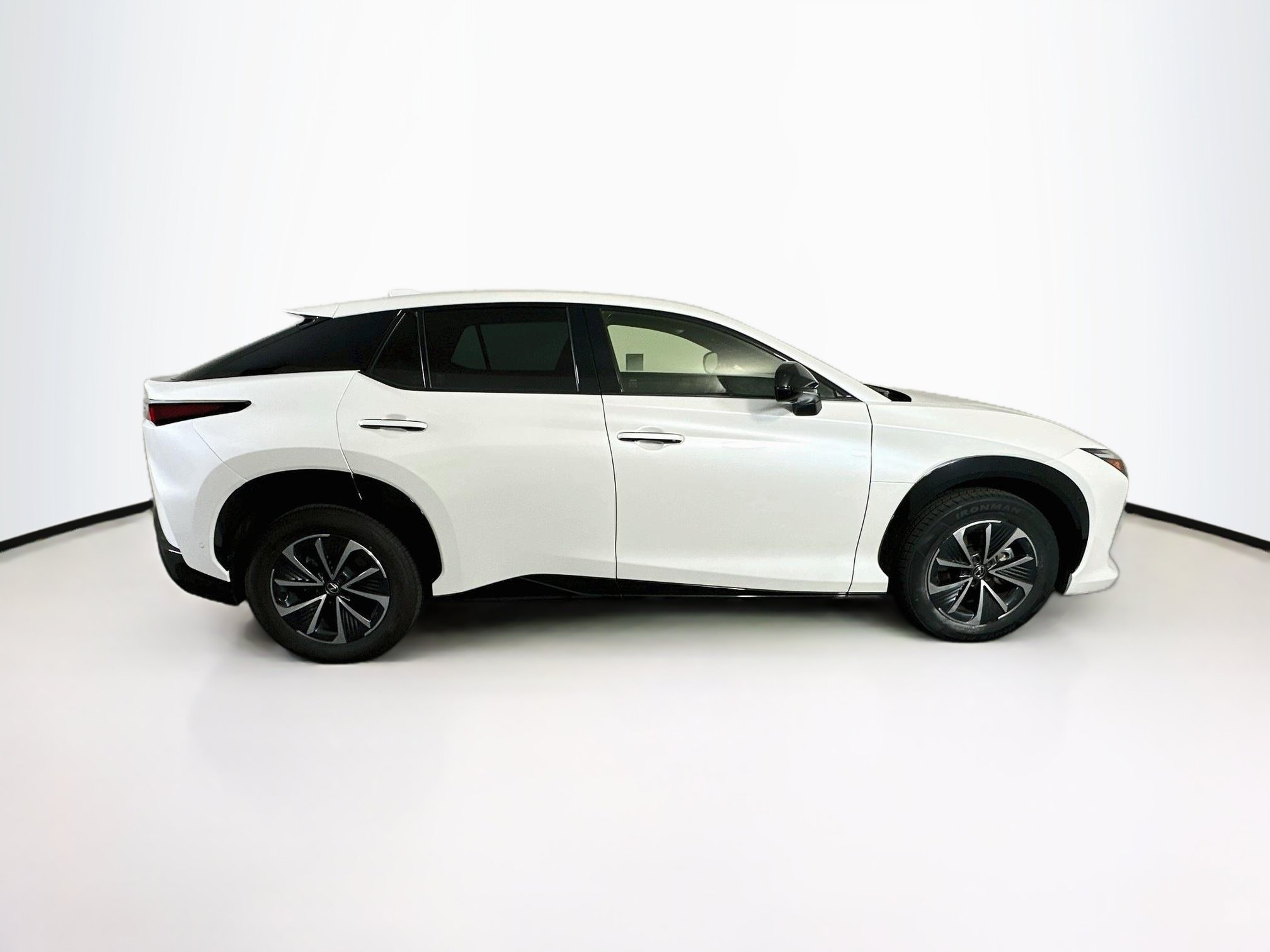 Used 2023 Lexus RZ 450e Premium w/ Technology Package AWD/4WD image 10