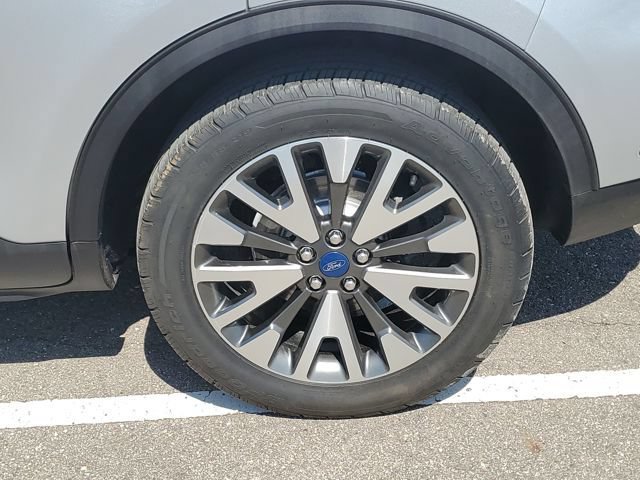 Used 2020 Ford Escape Titanium AWD/4WD image 36