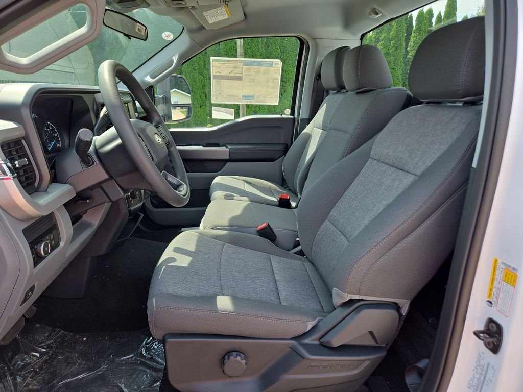 New 2026 Ford F250 XL w/ STX Appearance Package AWD/4WD image 10