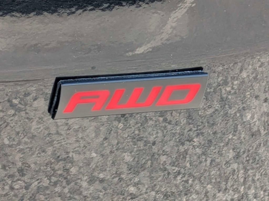 Used 2022 Ford Edge ST-Line image 10