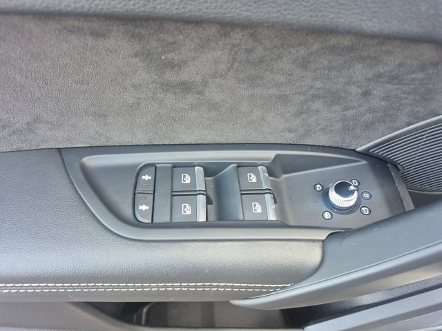 Used 2020 Audi SQ5 Premium Plus w/ Premium Plus Package image 12