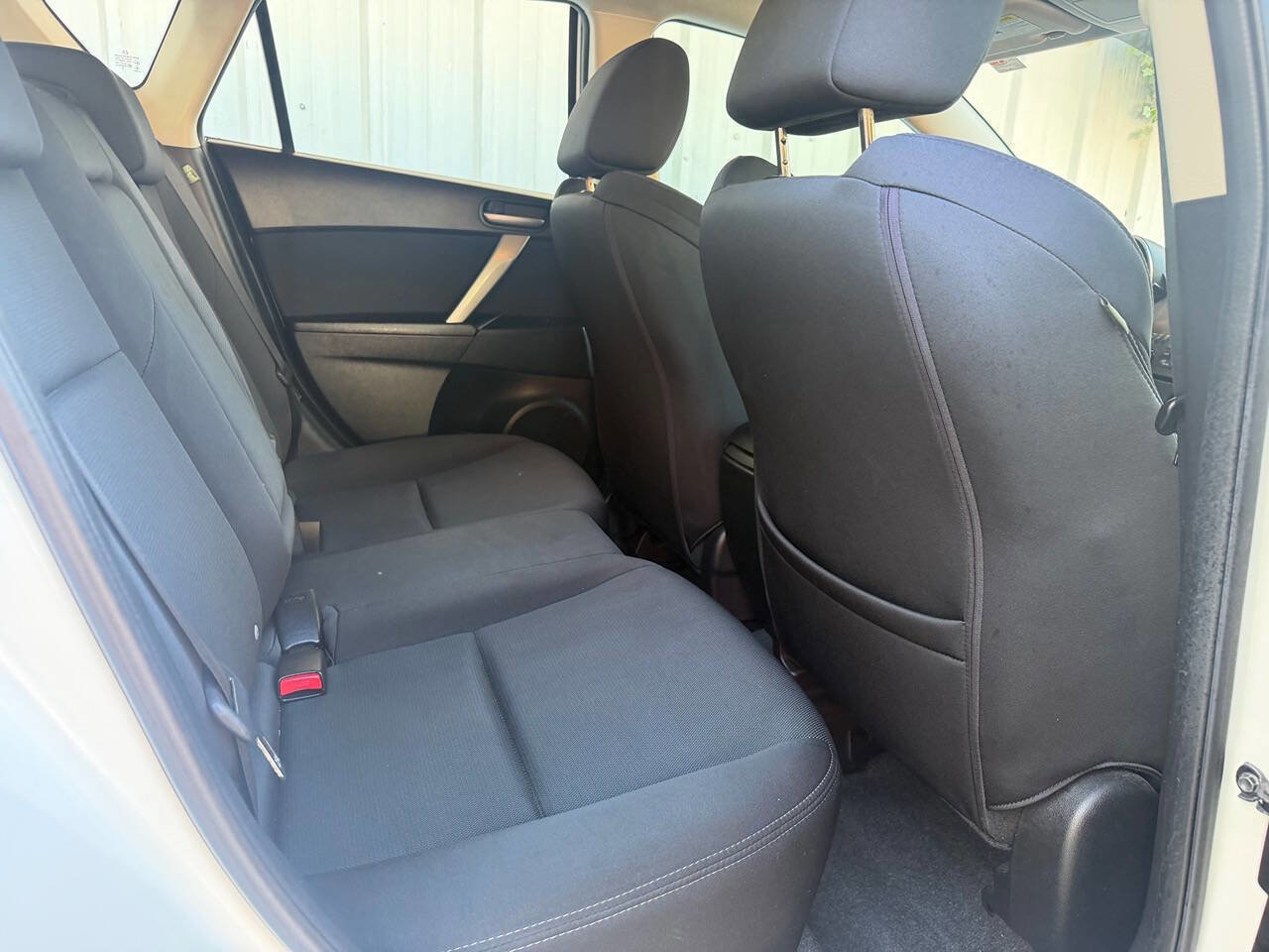 Used 2010 MAZDA MAZDA3 s Sport FWD image 19