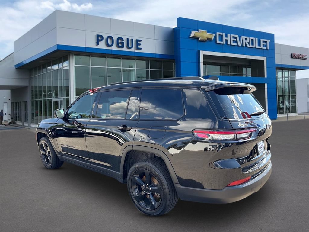 Used 2024 Jeep Grand Cherokee L Limited w/ Luxury Tech Group II AWD/4WD image 3