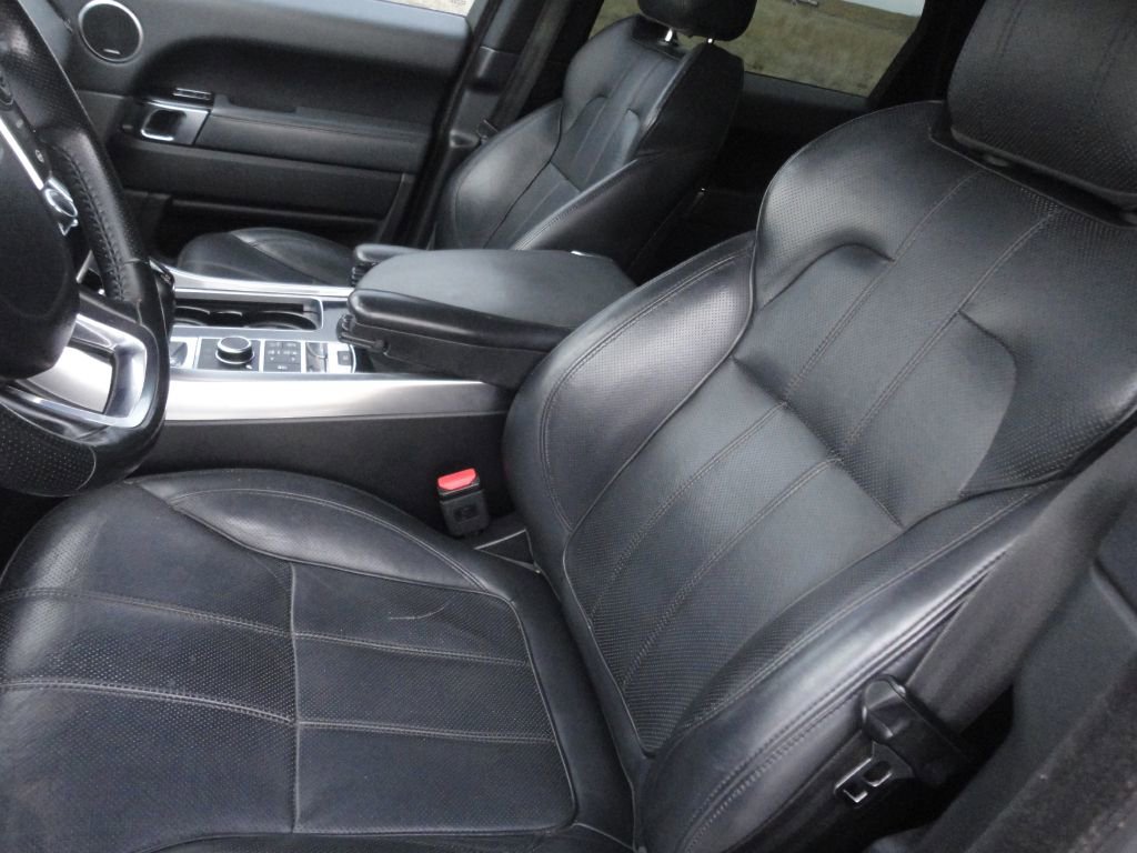Used 2015 Land Rover Range Rover Sport HSE AWD/4WD image 6