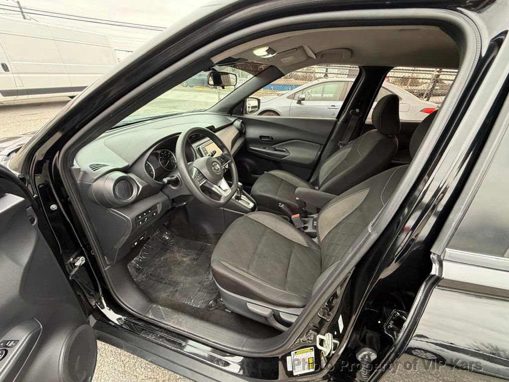 Used 2020 Nissan Kicks S FWD image 9