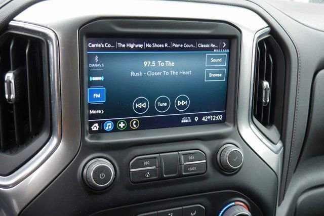 Used 2022 Chevrolet Silverado 1500 LT image 18