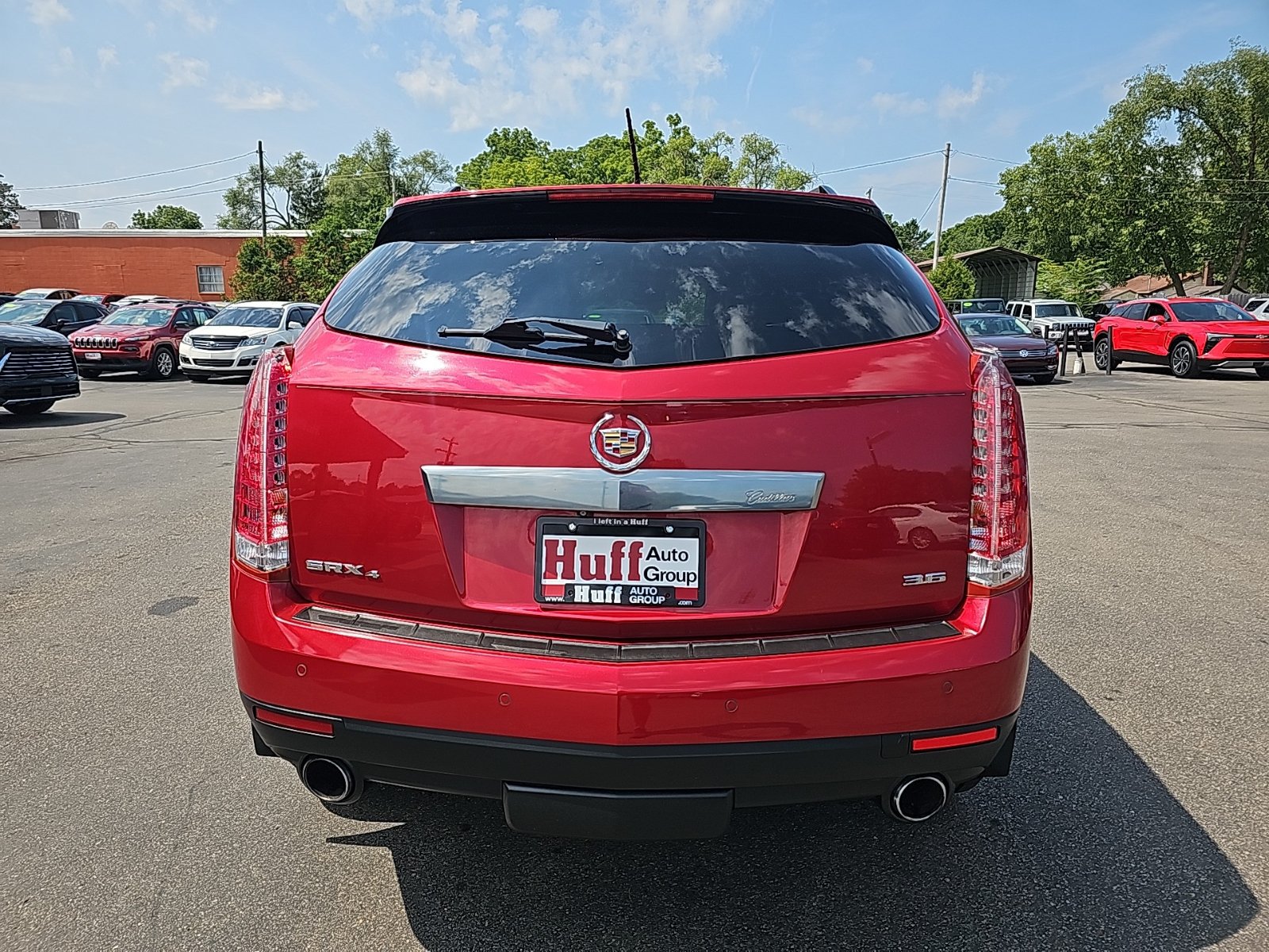 Used 2016 Cadillac SRX Performance w/ Midnight Edition Package AWD/4WD image 4