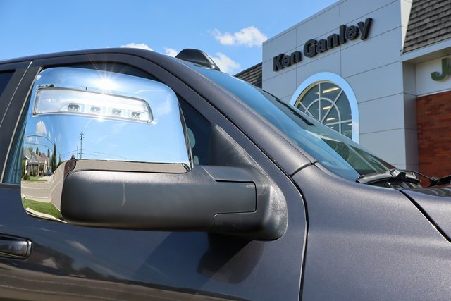 Used 2025 RAM 2500 Laramie image 2