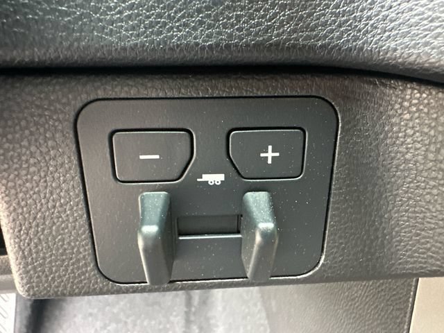 New 2026 Toyota Tundra SR5 AWD/4WD image 32