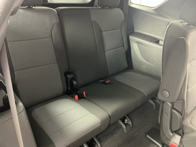 Used 2022 Chevrolet Traverse LT image 15