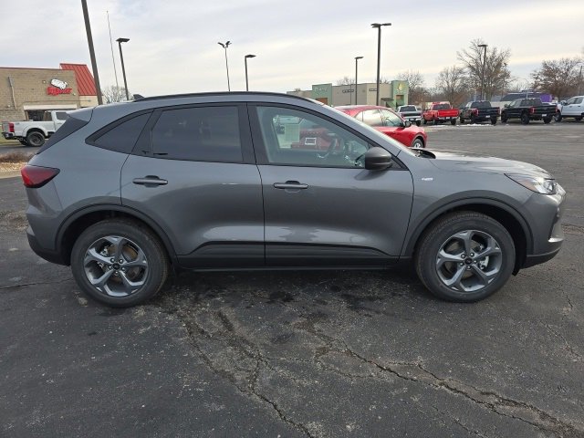 New 2026 Ford Escape ST-Line w/ Cold Weather Package image 6