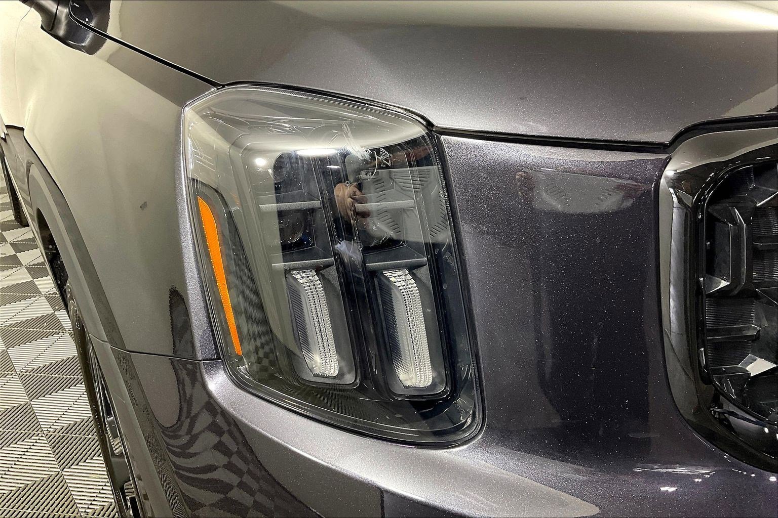 Used 2025 Kia Telluride EX X-Line image 33
