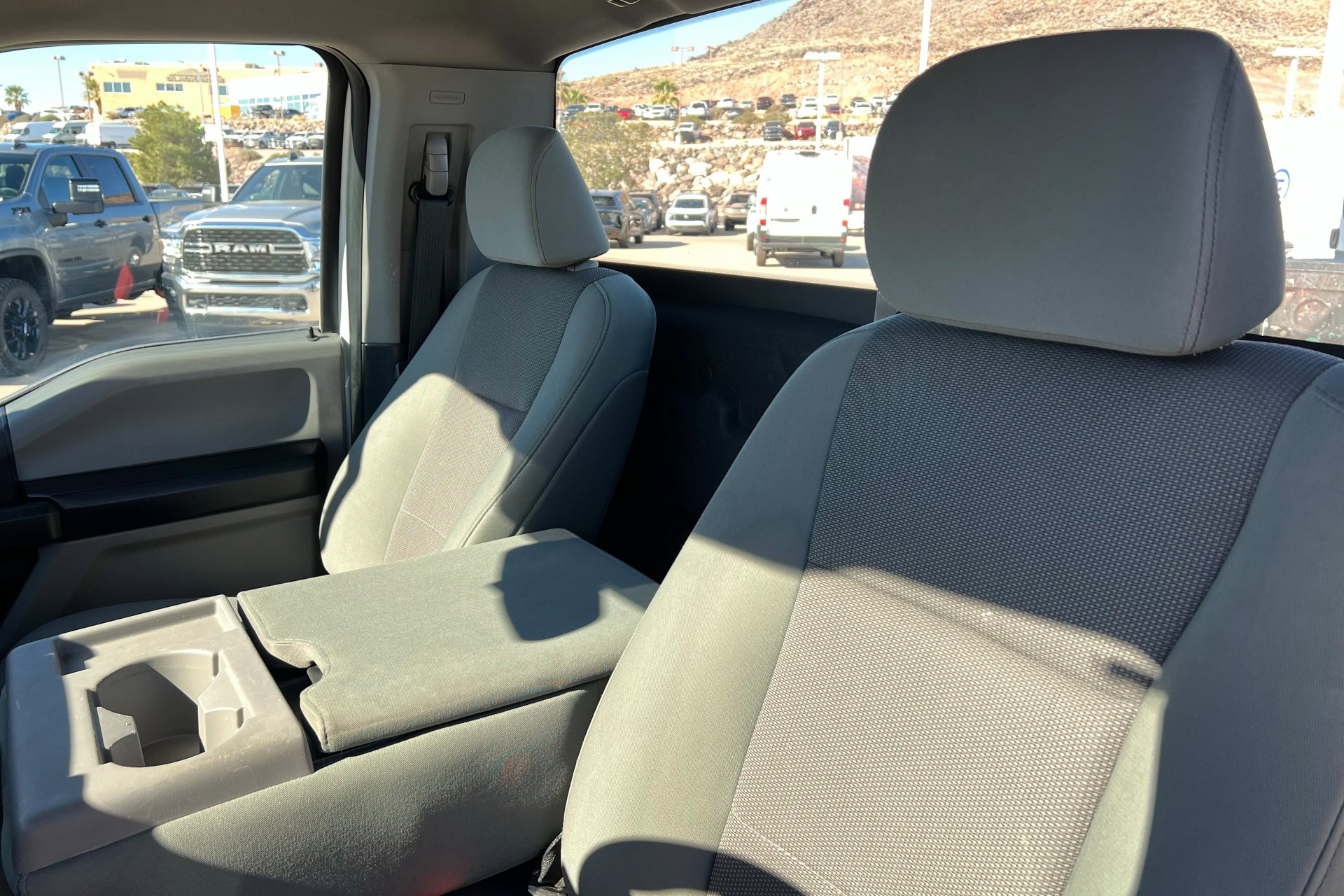 Used 2022 Ford F250 XL w/ Power Equipment Group image 12