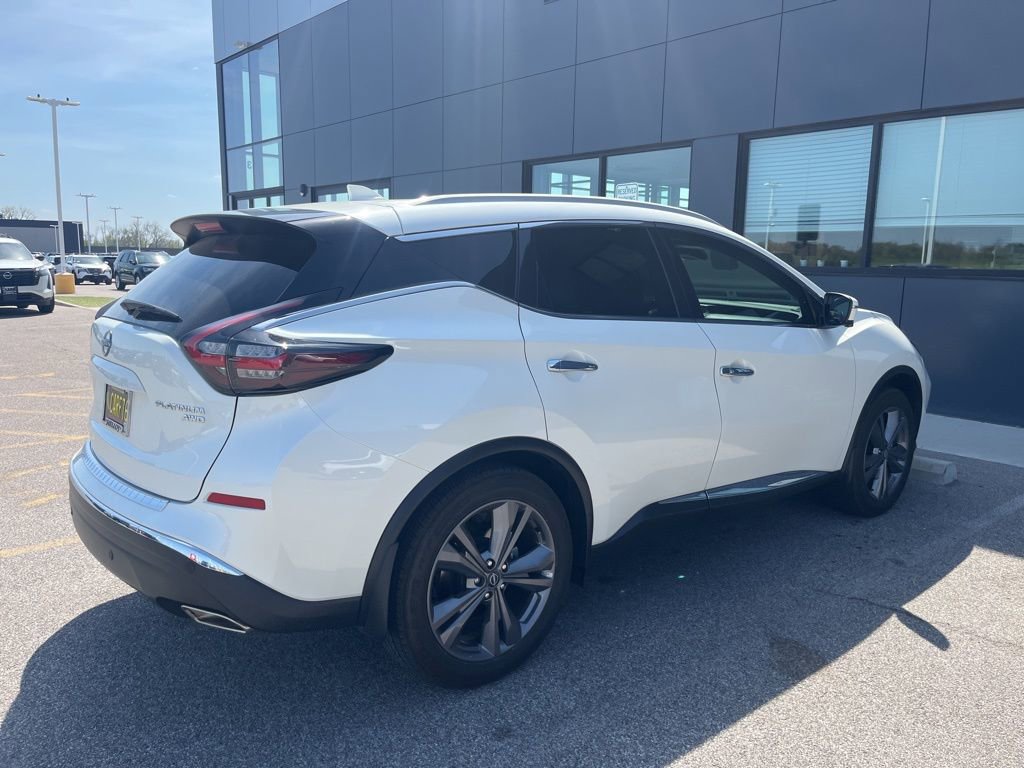 Used 2024 Nissan Murano Platinum w/ Cargo Package AWD/4WD image 2