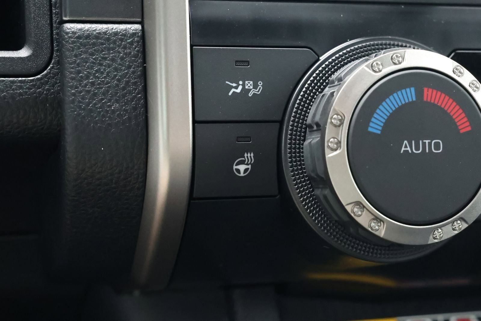 New 2026 Toyota 4Runner TRD Off-Road Premium AWD/4WD image 3