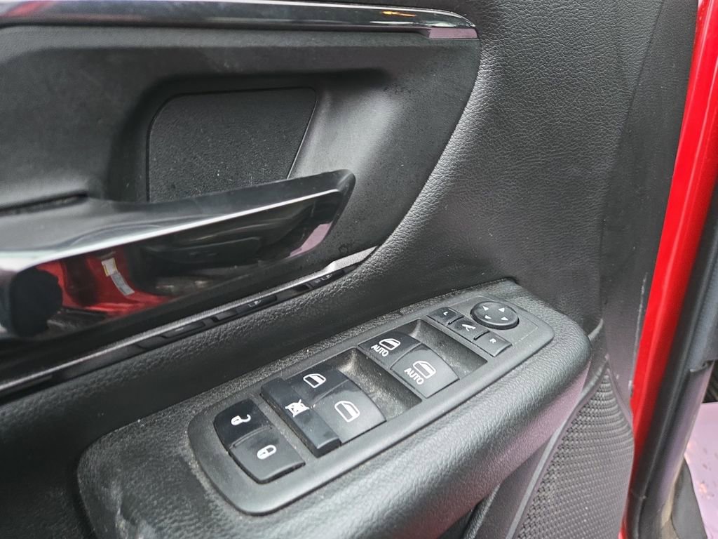 Used 2022 RAM 1500 Big Horn w/ Built-to-serve Edition image 11