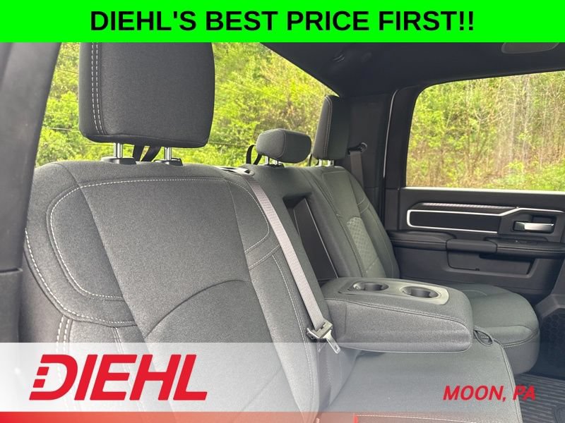 New 2026 RAM 3500 Big Horn AWD/4WD image 14