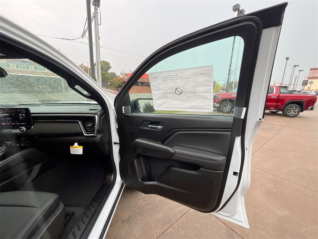 New 2026 GMC Canyon Elevation w/ Convenience Package image 41