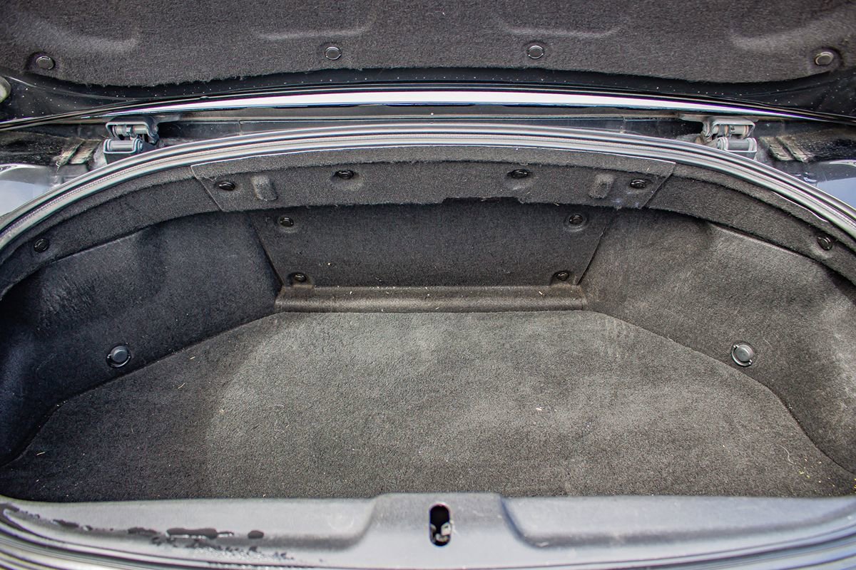 Used 2013 Nissan 370Z Touring RWD image 13