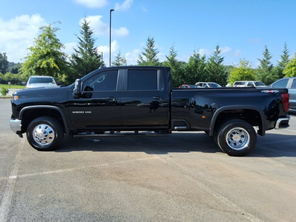 Certified 2025 Chevrolet Silverado 3500 LT AWD/4WD image 8