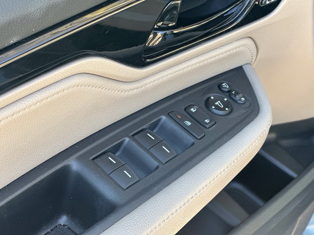 Used 2018 Honda Odyssey Elite image 18