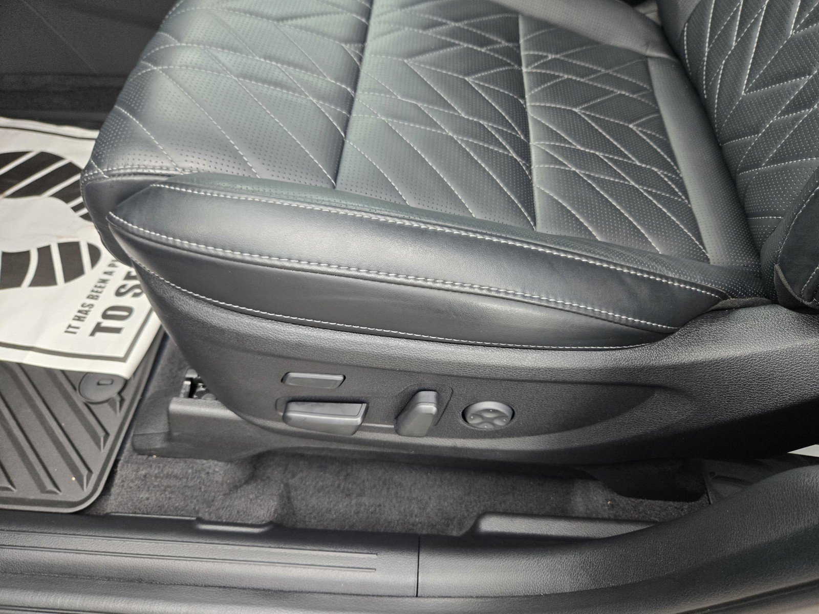 Used 2025 Kia Telluride SX Prestige X-Line image 15