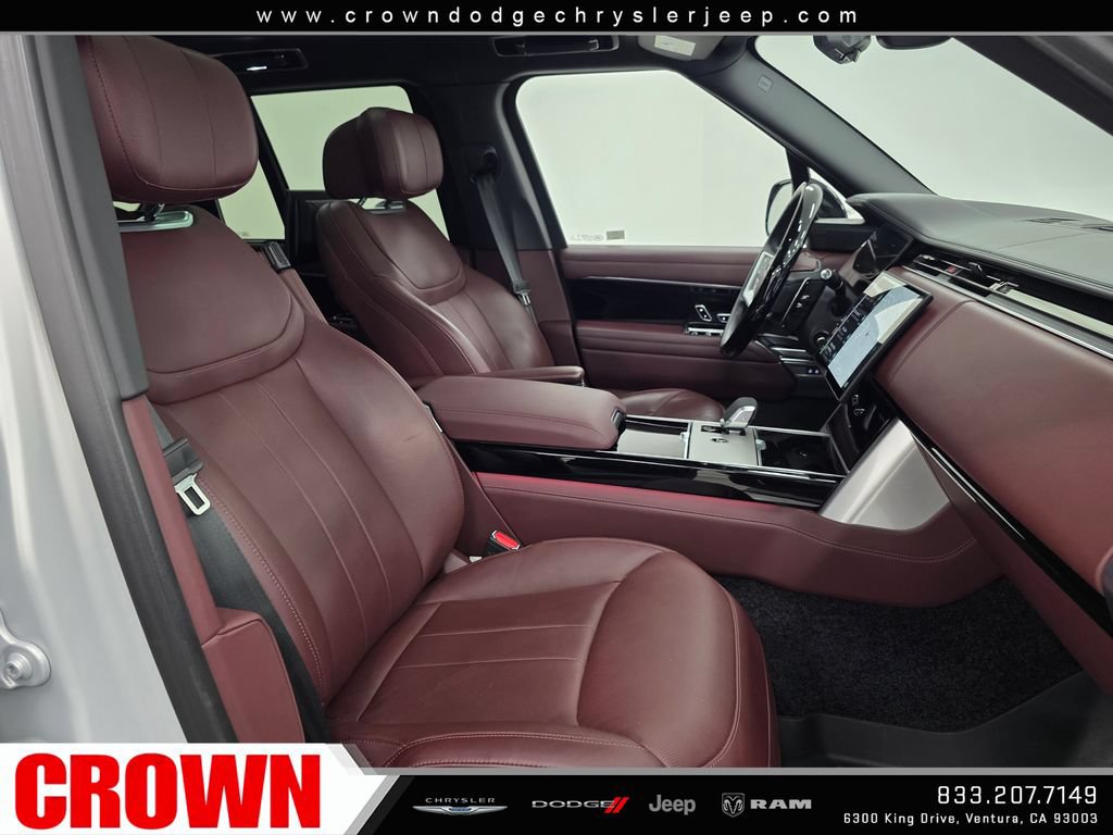 Used 2025 Land Rover Range Rover Autobiography AWD/4WD image 13