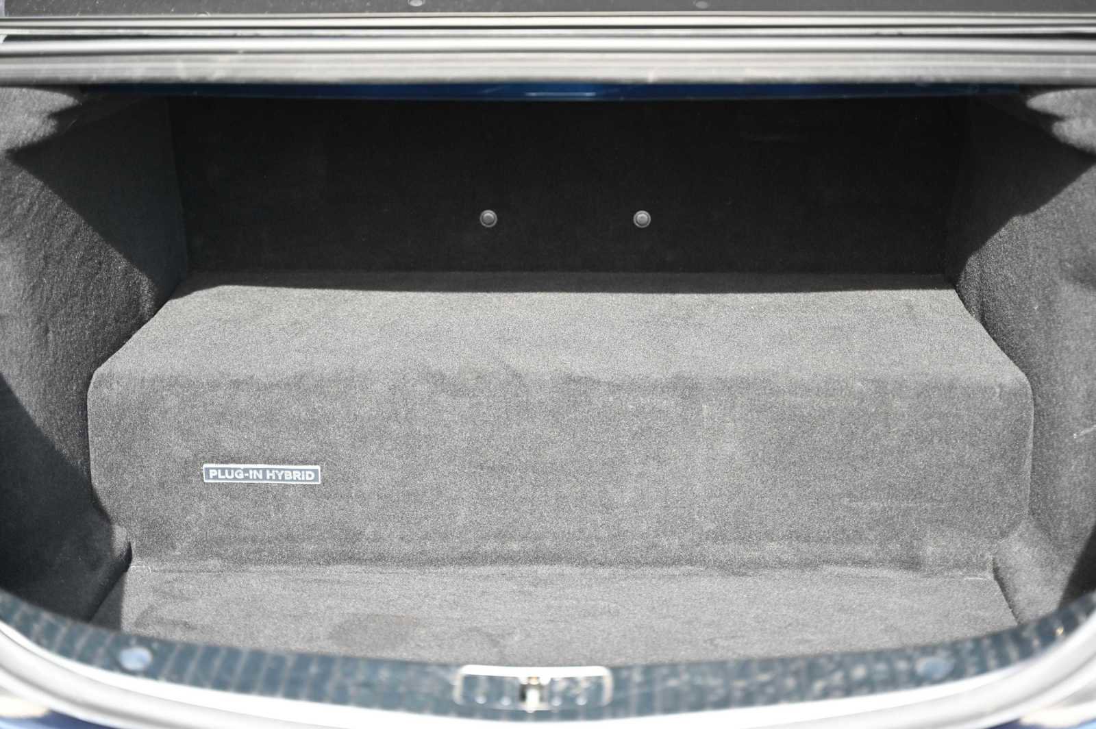 Used 2017 Mercedes-Benz S 550e image 21