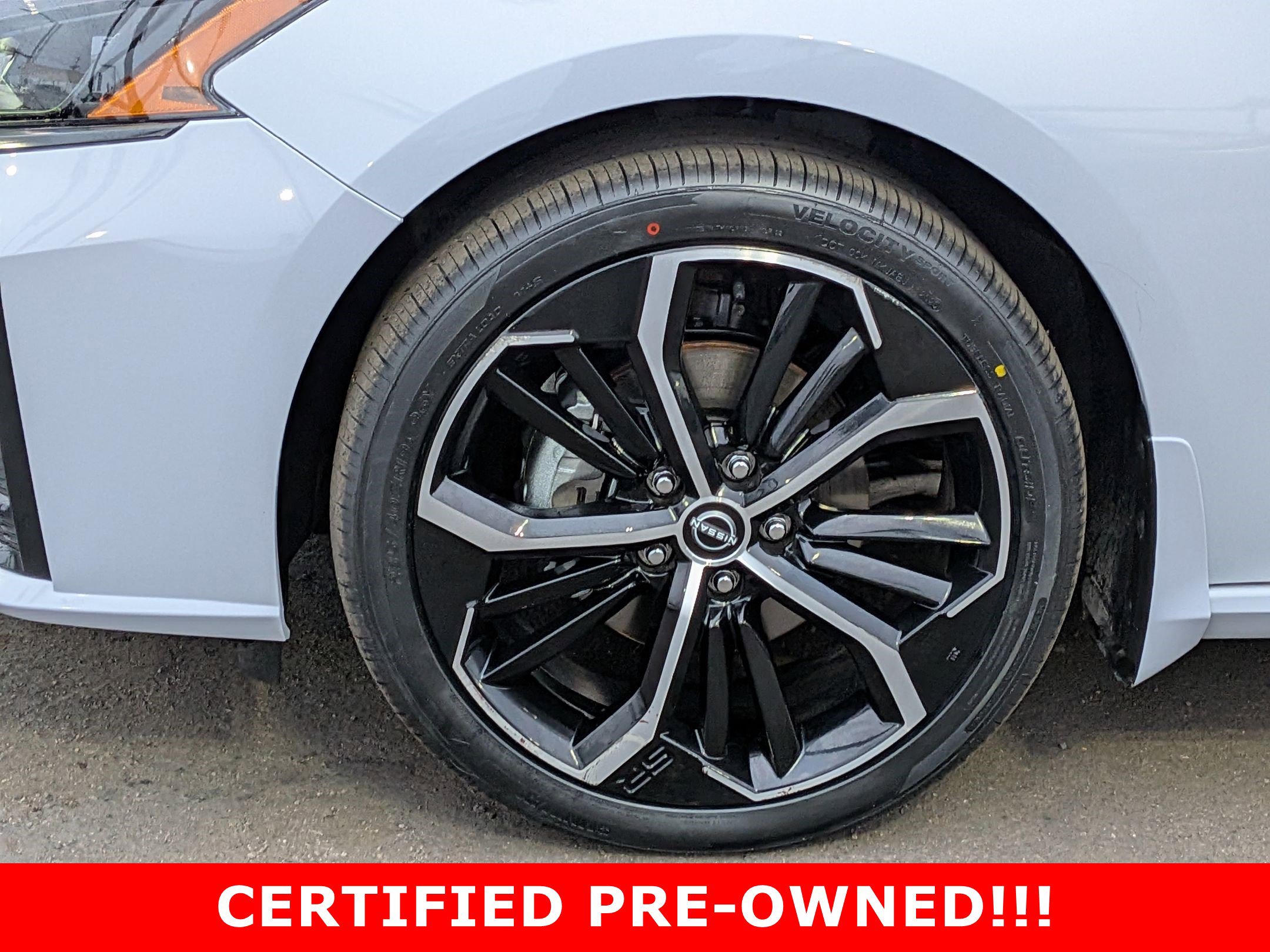 Certified 2025 Nissan Altima 2.5 SR image 10