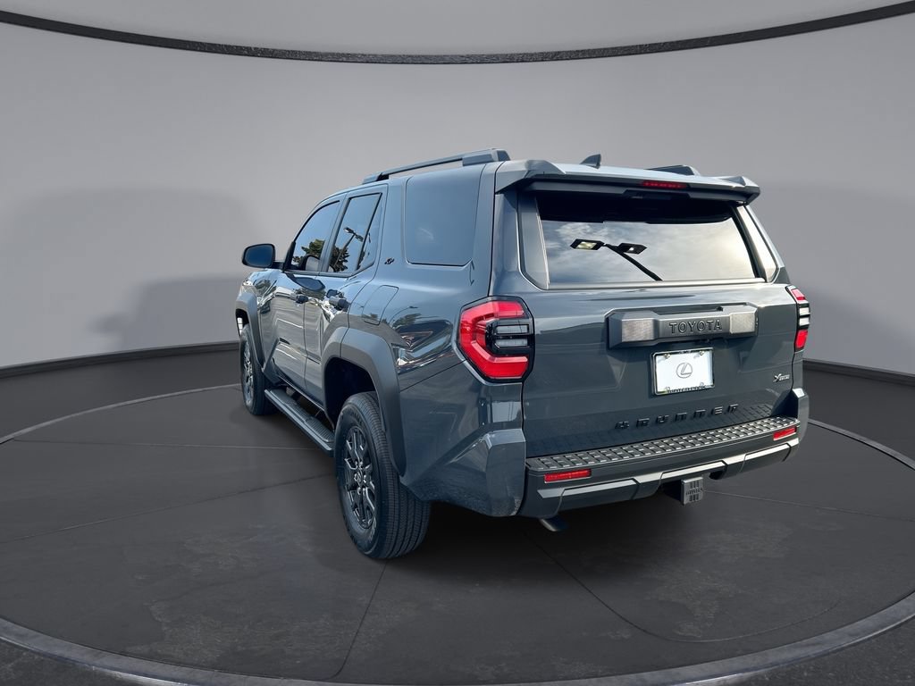 Used 2026 Toyota 4Runner SR5 AWD/4WD image 10