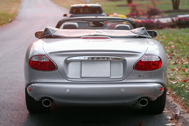 Used 2001 Jaguar XK8 Convertible RWD image 7