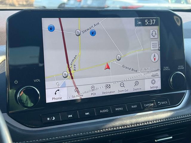 Used 2022 Nissan Rogue Platinum w/ Head-Up Display Package image 32