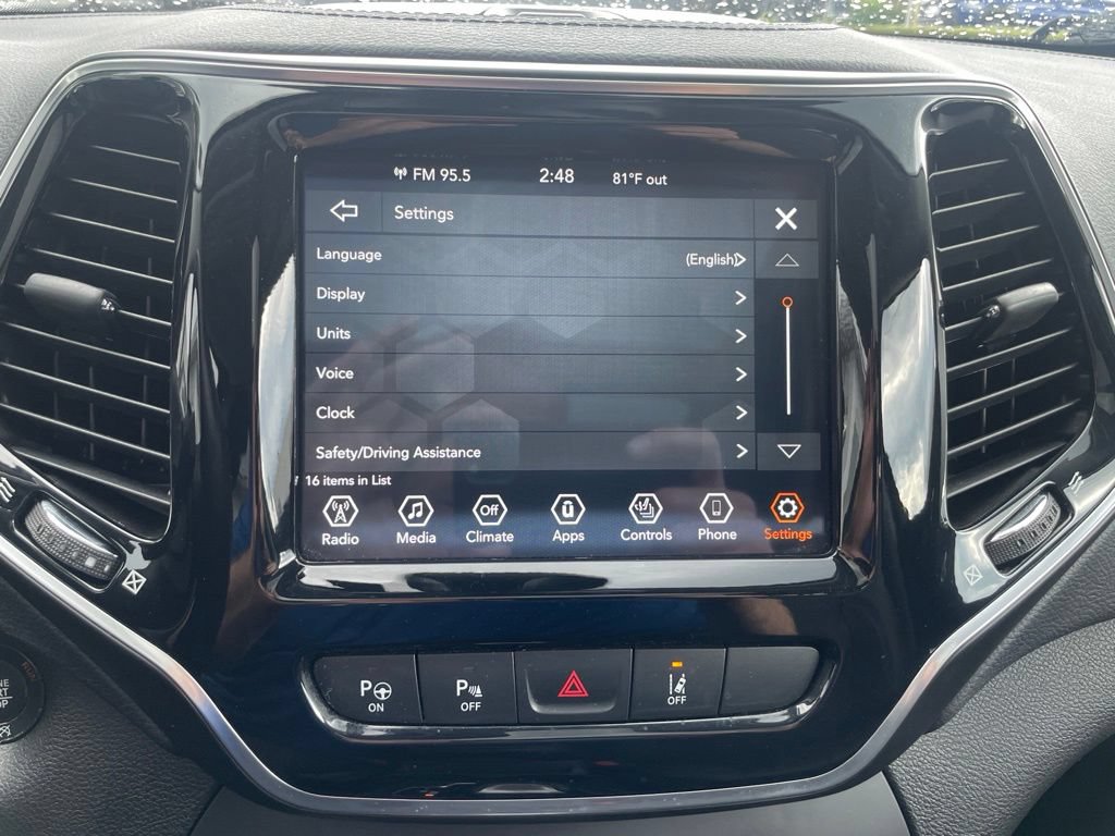 Used 2021 Jeep Cherokee Limited AWD/4WD image 24