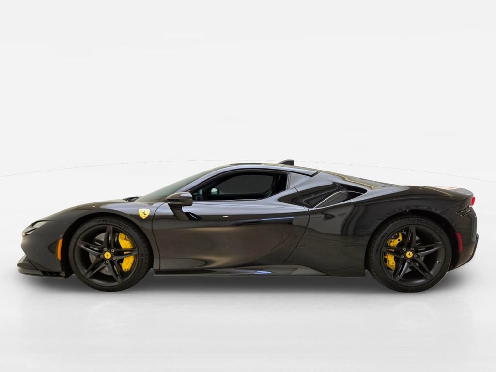 Used 2022 Ferrari SF90 Stradale AWD/4WD image 12