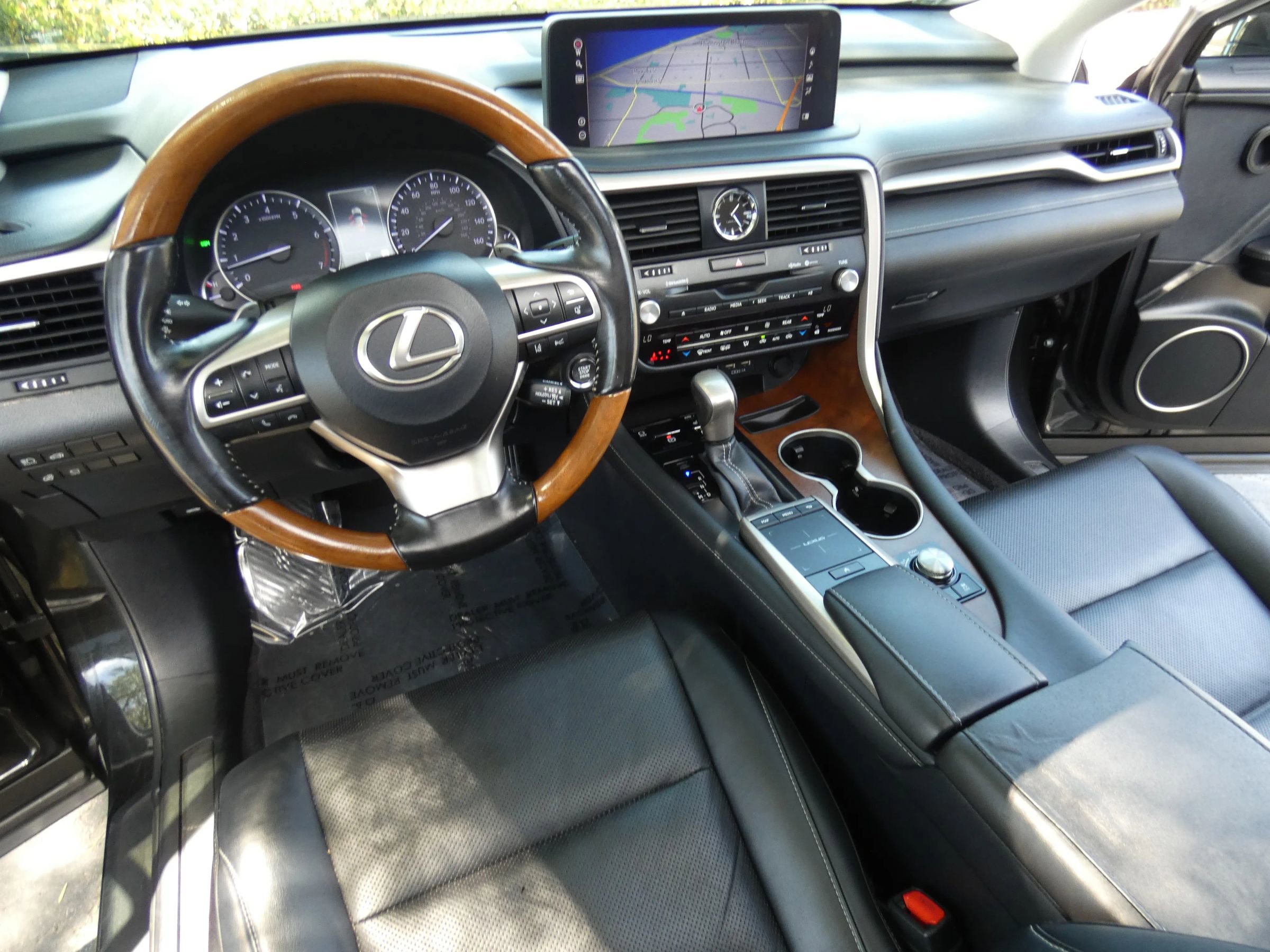 Used 2020 Lexus RX 350L FWD w/ Premium Package image 21