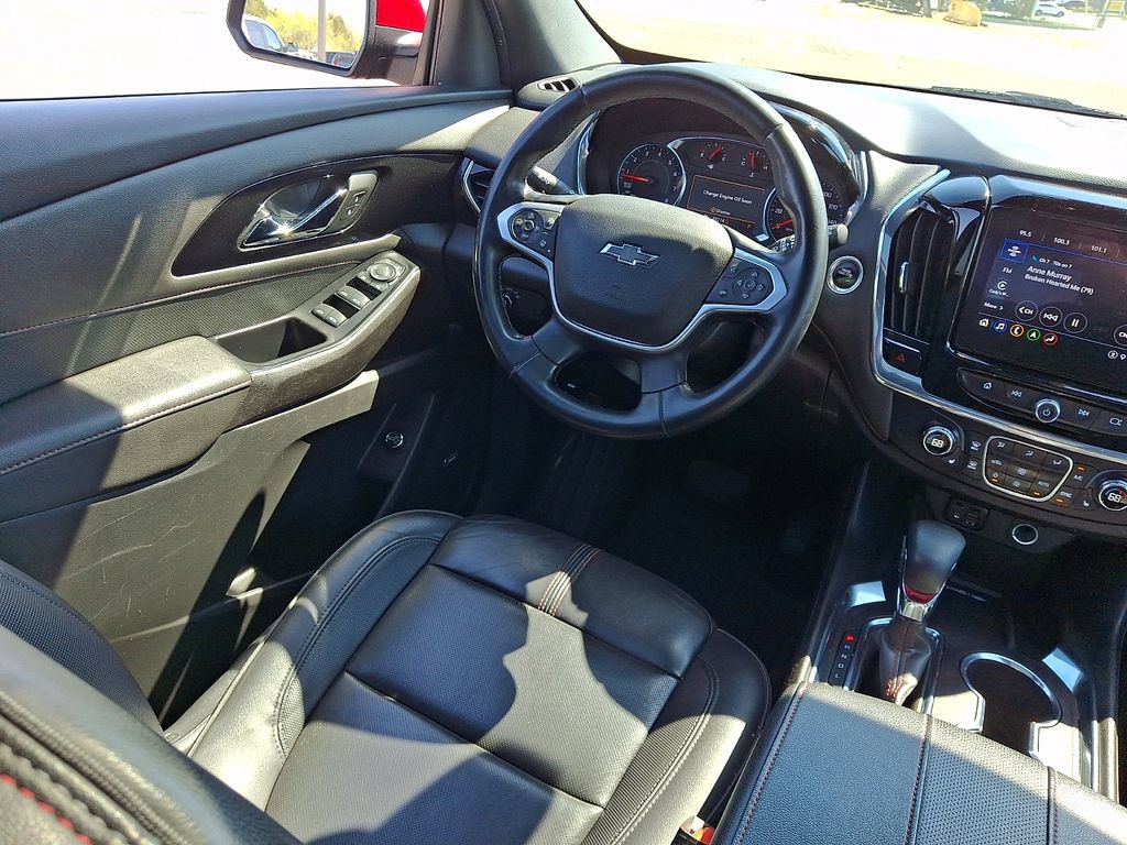 Used 2023 Chevrolet Traverse RS AWD/4WD image 15