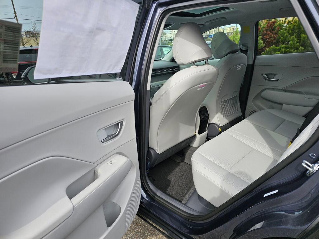 New 2026 Hyundai Kona Limited image 13