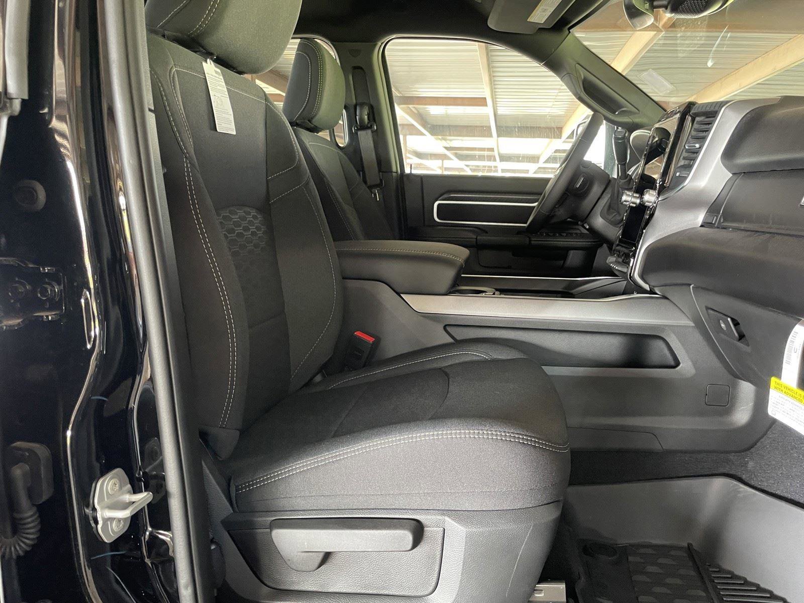 New 2025 RAM 2500 Lone Star image 39